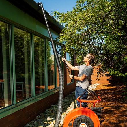 Clean Gutters Without A Ladder Bluebarrel Rainwater