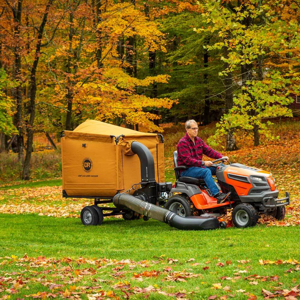 Lawn tractor outlet leaf vacuum